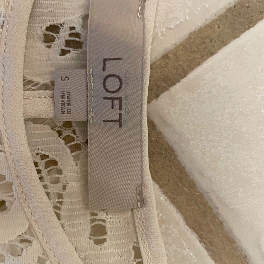 Loft sleeveless top - Picture 3 of 4